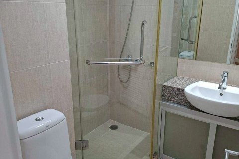 Condo in Watthana, Bangkok, Thailand, 2 bedrooms  № 159426 - photo 22