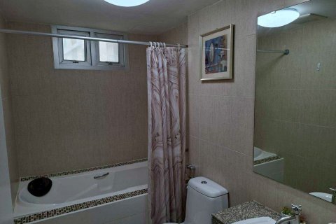 Condo in Watthana, Bangkok, Thailand, 2 bedrooms  № 159426 - photo 4