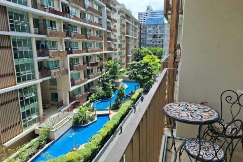 Condo in Watthana, Bangkok, Thailand, 2 bedrooms  № 159426 - photo 29