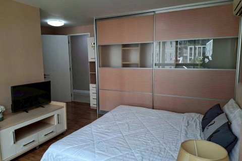 Condo in Watthana, Bangkok, Thailand, 2 bedrooms  № 159426 - photo 14
