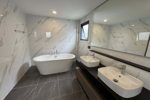 Дом в Банг Каео, Таиланд с 5 спальнями  № 159425 - фото 5