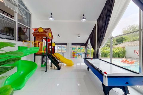 Villa in Pattaya, Thailand 3 bedrooms № 159427 - photo 5