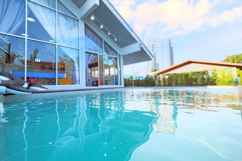 Villa in Pattaya, Thailand 3 bedrooms № 159427 - photo 3