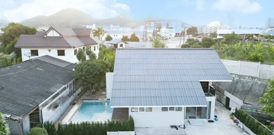 Villa in Pattaya, Thailand 3 bedrooms № 159427