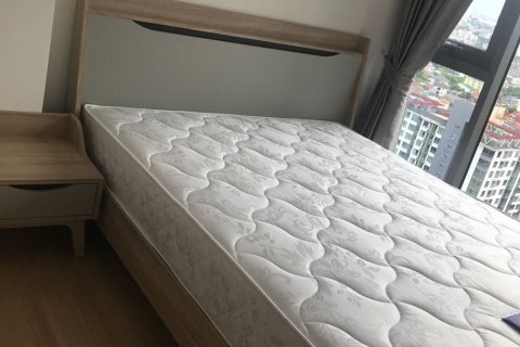 Студия в кондо в Пхракханонге, Бангкок, Таиланд № 159422 - фото 4