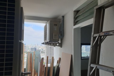 Condo in Khlong Toei, Bangkok, Thailand, 3 bedrooms  № 159423 - photo 28