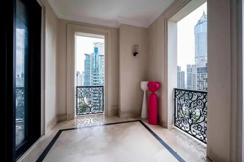 Кондоминиум с 3 спальнями в Патхум Ване, Бангкок, Таиланд № 161707 - фото 3