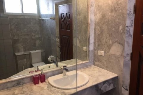 Condo à Pattaya, Thaïlande, 2 chambres  № 161710 - photo 9