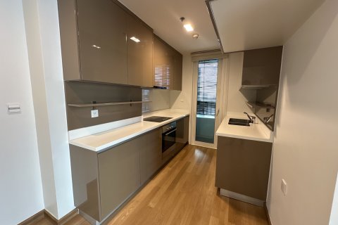 Кондоминиум с 3 спальнями в Клонг Тоэй, Бангкок, Таиланд № 161709 - фото 7