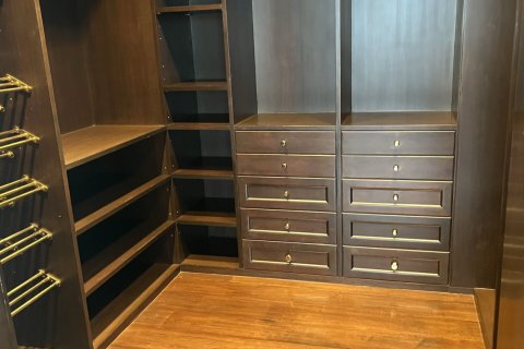 Кондоминиум с 3 спальнями в Сатхоне, Бангкок, Таиланд № 151297 - фото 17