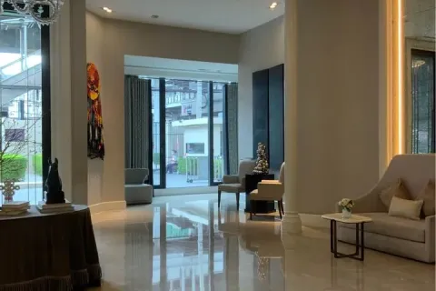Condo à Bang Rak, Bangkok, Thaïlande, 2 chambres  № 220321