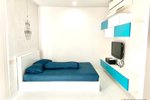 Condo à Bangkok, Thaïlande, 2 chambres  № 186456 - photo 9