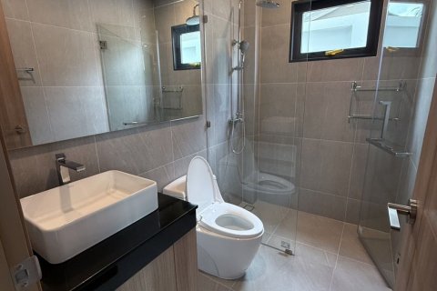 Villa in Phuket, Thailand 5 bedrooms № 144816 - photo 19