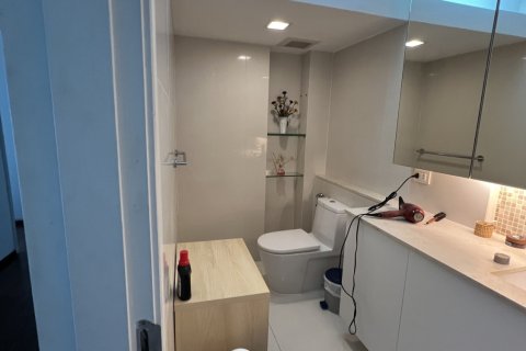 Condo in Bang Rak, Bangkok, Thailand, 4 bedrooms  № 169416 - photo 13