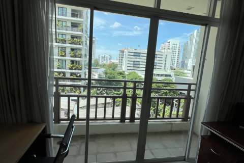 Condo in Bang Rak, Bangkok, Thailand, 4 bedrooms  № 169416 - photo 17