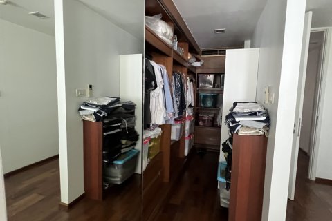 Condo in Bang Rak, Bangkok, Thailand, 4 bedrooms  № 169416 - photo 22