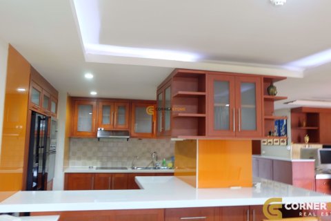 Studio in the Condo in Pattaya, Thailand  № 27102 - photo 5