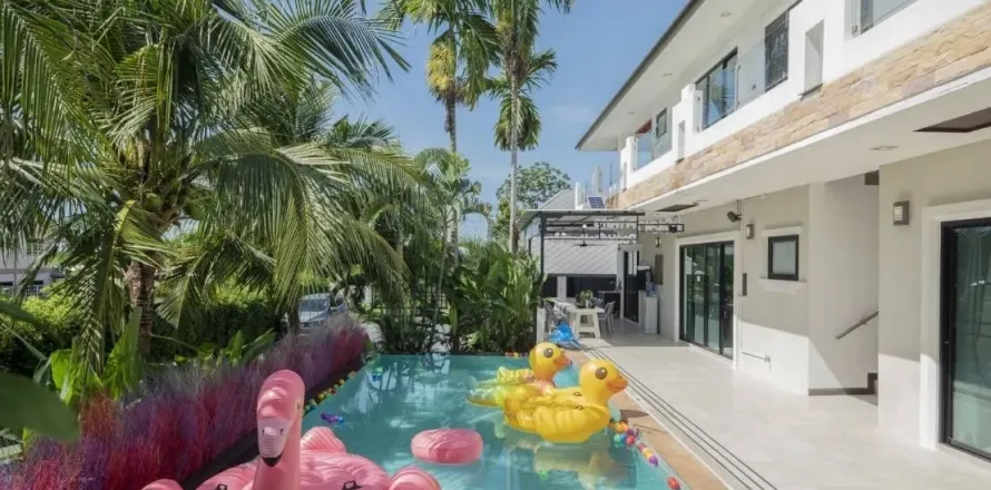 Villa à Hua Hin, Thaïlande 6 chambres № 141041