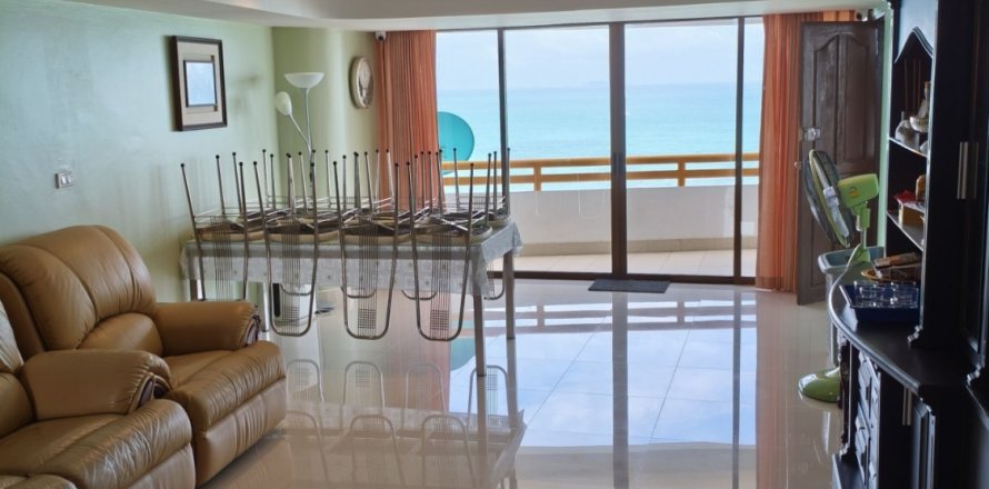 Кондоминиум с 2 спальнями в Паттайе, Таиланд № 141039