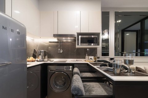 Кондоминиум с 2 спальнями в Банг Сью, Бангкок, Таиланд № 141037 - фото 5