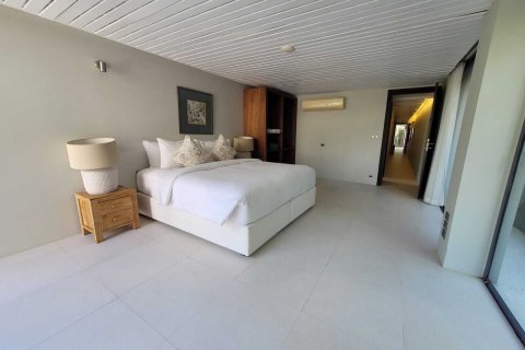 Villa in Ko Samui, Thailand 6 bedrooms № 141043 - photo 25