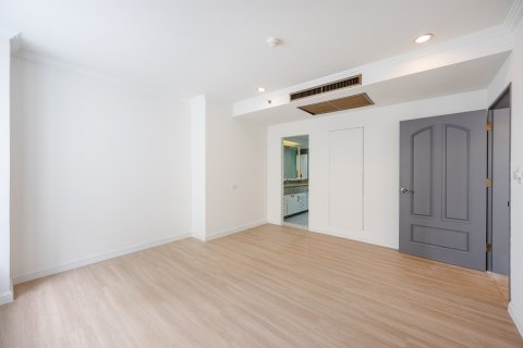 Condo à Bangkok, Thaïlande, 3 chambres  № 162735 - photo 20