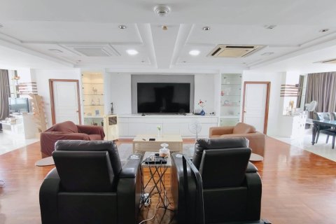 Кондоминиум с 3 спальнями в Бангкоке, Таиланд № 162739