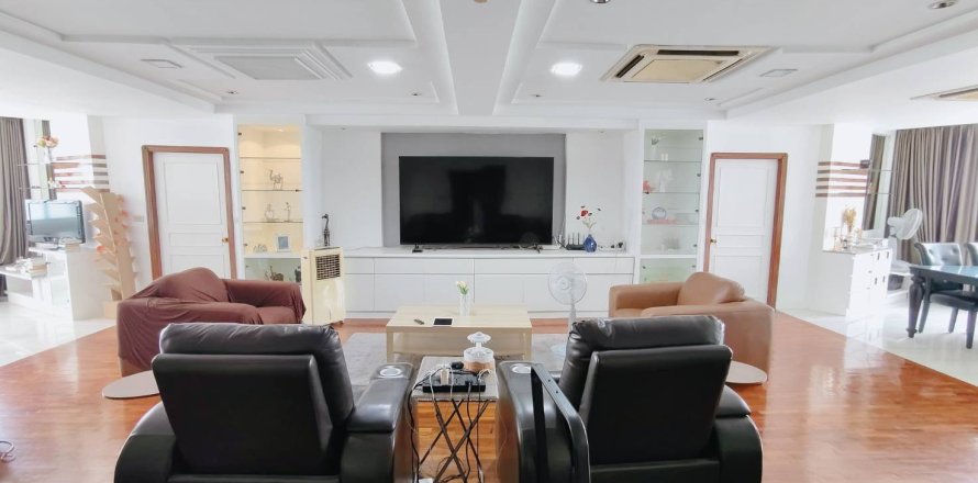 Кондоминиум с 3 спальнями в Бангкоке, Таиланд № 162739