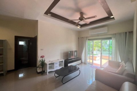 Вилла в Хуа Хине, Таиланд с 3 спальнями  № 162734 - фото 2