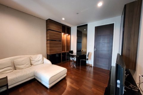 Студия в кондо в Ваттхане, Бангкок, Таиланд № 142495 - фото 2