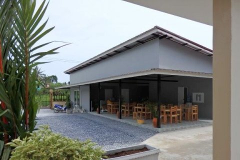 House in Ban Chang, Thailand 4 bedrooms № 142493 - photo 3