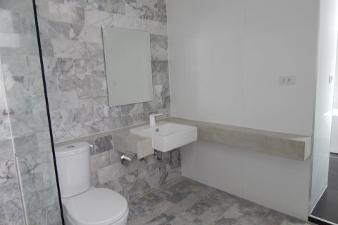 Таунхаус в Кату, Таиланд с 3 спальнями  № 149522 - фото 17