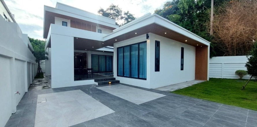 Вилла в Паттайе, Таиланд с 4 спальнями  № 149525