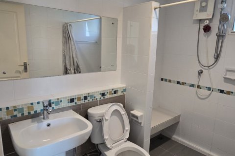 House in Samut Prakan, Thailand 3 bedrooms № 156853 - photo 9