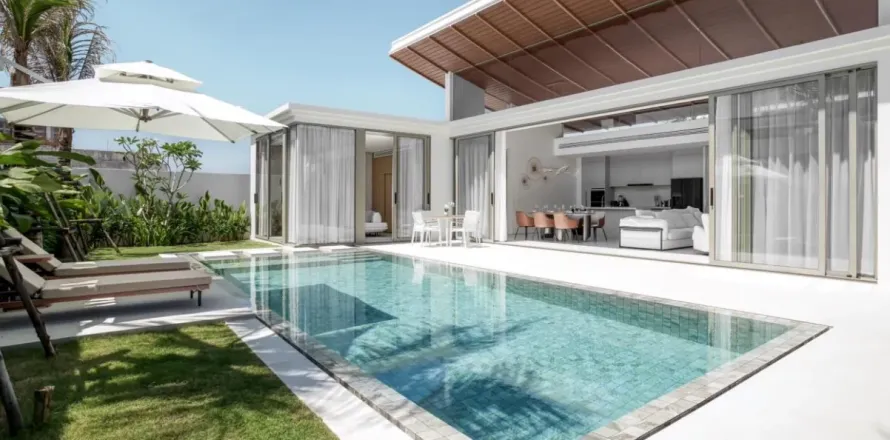 Villa in Phuket, Thailand 3 bedrooms № 156859