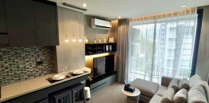 Studio in the Condo in Kathu, Thailand  № 139680