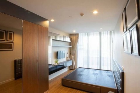 Condo à Bangkok, Thaïlande, 2 chambres  № 158828 - photo 8