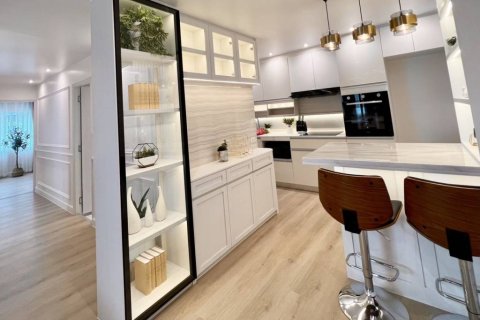 Condo à Bangkok, Thaïlande, 2 chambres  № 158827 - photo 3