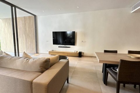 Condo in Kamala, Thailand, 2 bedrooms  № 158830 - photo 4