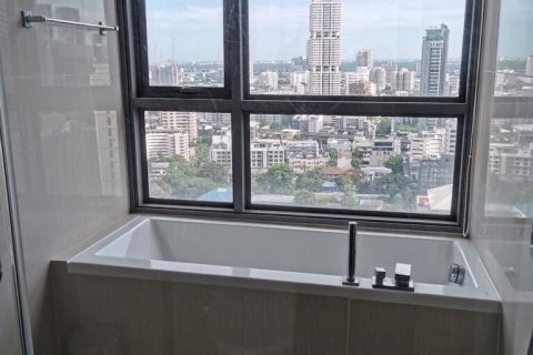 Кондоминиум с 2 спальнями в Ваттхане, Бангкок, Таиланд № 156378 - фото 10