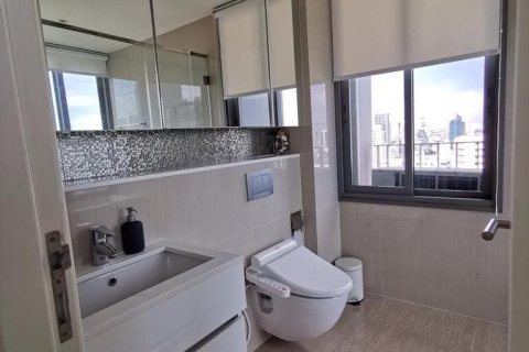 Кондоминиум с 2 спальнями в Ваттхане, Бангкок, Таиланд № 156378 - фото 9