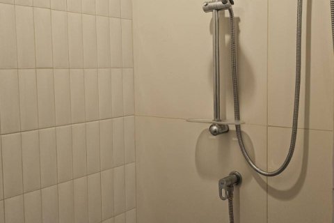 Кондоминиум с 2 спальнями в Хуай Кванге, Бангкок, Таиланд № 156377 - фото 11