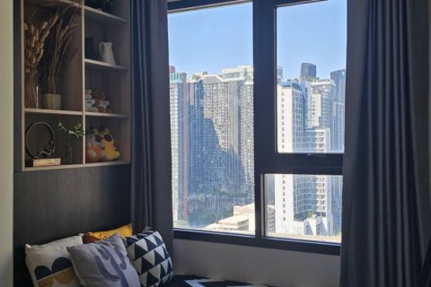 Кондоминиум с 2 спальнями в Хуай Кванге, Бангкок, Таиланд № 156377