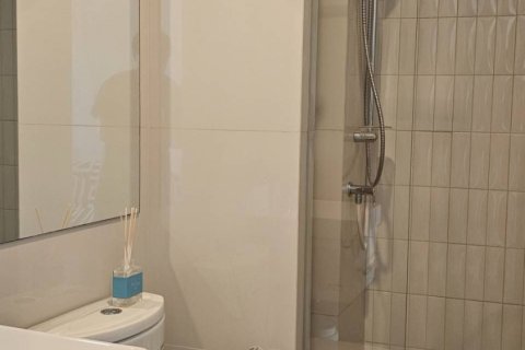 Кондоминиум с 2 спальнями в Хуай Кванге, Бангкок, Таиланд № 156377 - фото 8