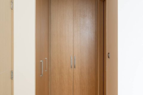 Кондоминиум с 2 спальнями в Кхлонг Сане, Бангкок, Таиланд № 156382 - фото 17