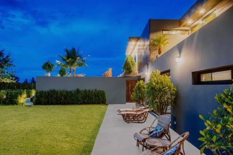 Villa in Saraphi, Thailand 5 bedrooms № 156379 - photo 3