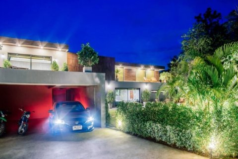 Villa in Saraphi, Thailand 5 bedrooms № 156379 - photo 4