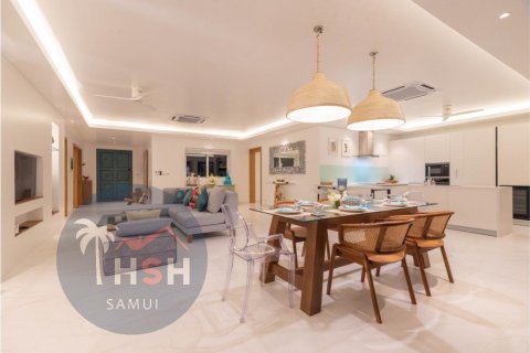 Villa on Chaweng Beach, Ko Samui, Thailand 4 bedrooms № 180031 - photo 12