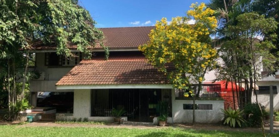 Земельный участок в Бангкоке, Таиланд  № 134613