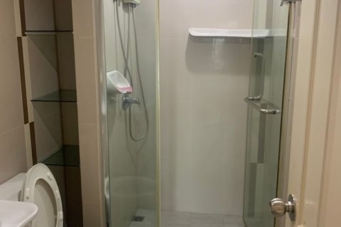 Condo in Bangkok, Thailand, 1 bedroom  № 157667 - photo 4